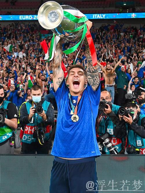 迪洛伦佐：国家队荣誉至高无上，尊重阿切尔比的个人决定